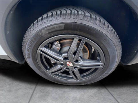 2014 Porsche Cayenne Platinum