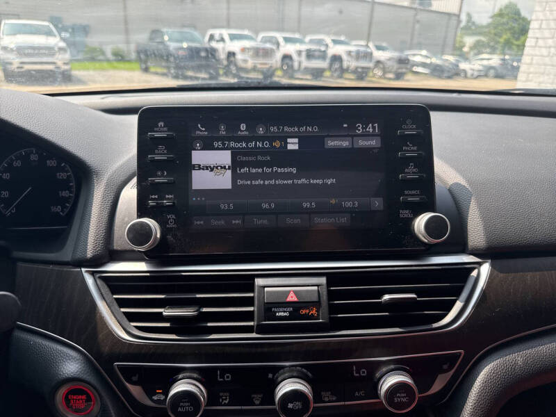 2019 Honda Accord EX