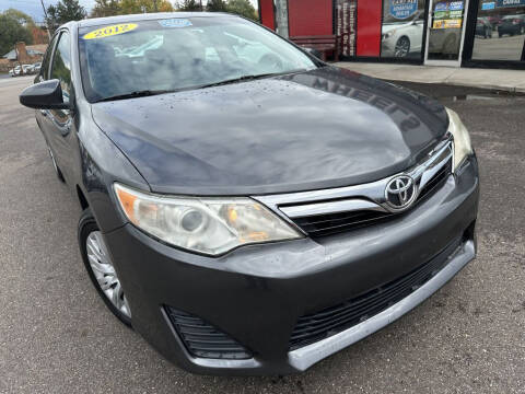 2012 Toyota Camry for sale at 4 Wheels Premium Pre-Owned Vehicles in Youngstown OH