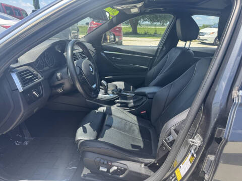 2017 BMW 3 Series 330i xDrive