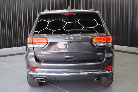 2018 Jeep Grand Cherokee Summit