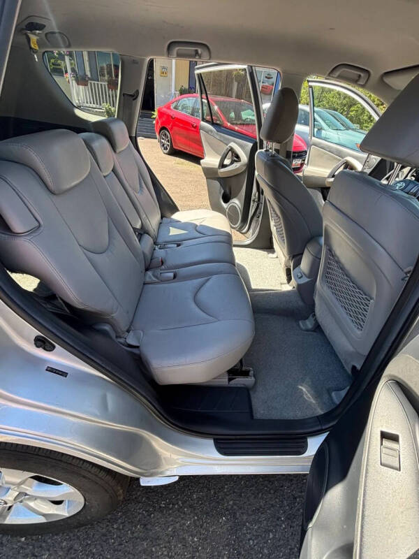 2011 Toyota RAV4 Limited
