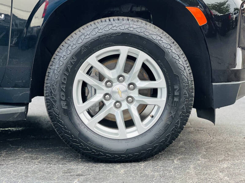 2021 Chevrolet Suburban LT