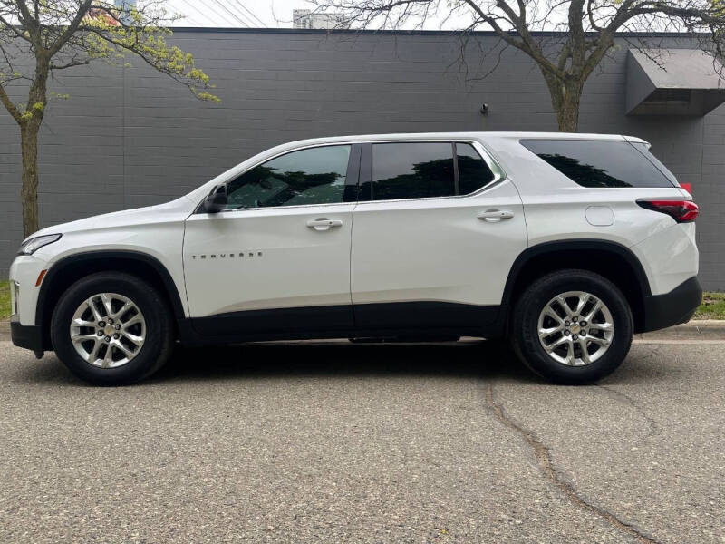 2023 Chevrolet Traverse LS