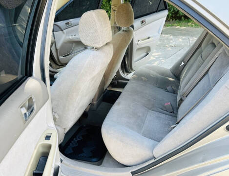 2002 Toyota Camry LE