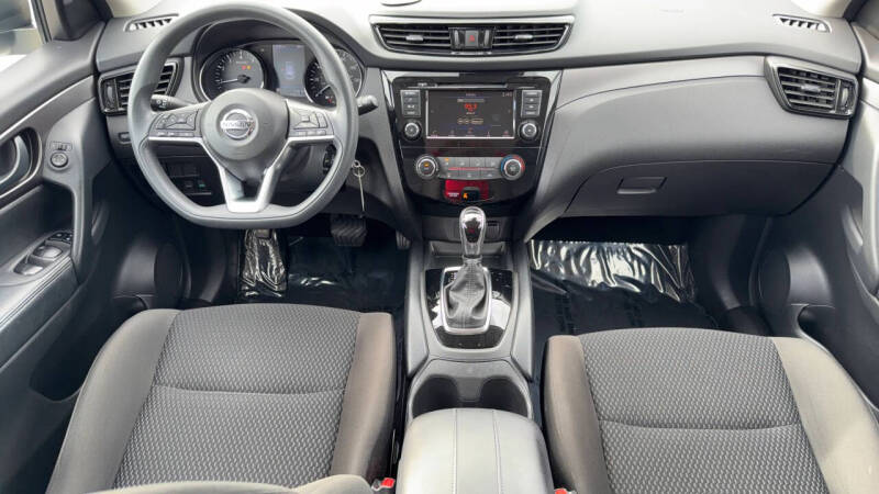 2022 Nissan Rogue Sport S