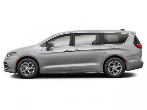 2025 Chrysler Pacifica Pinnacle