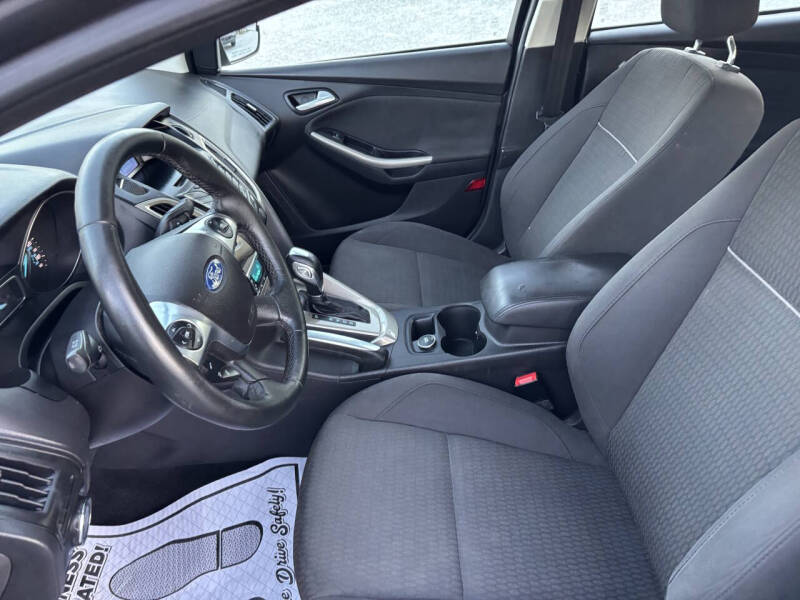 2012 Ford Focus SEL
