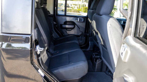 2021 Jeep Gladiator California Edition