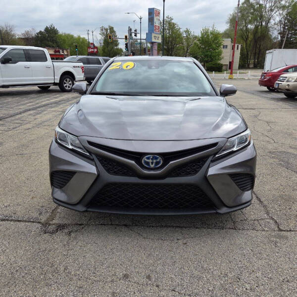 2020 Toyota Camry SE