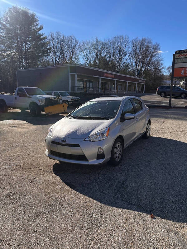 2014 Toyota Prius c One
