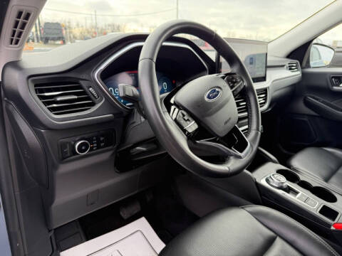 2024 Ford Escape Platinum