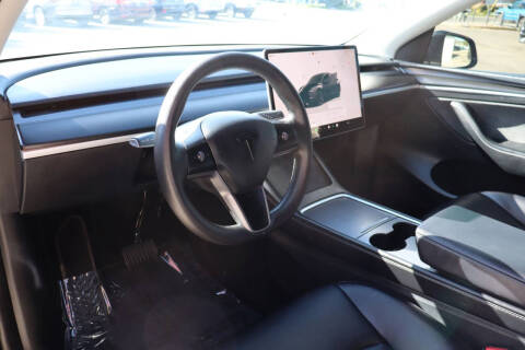 2024 Tesla Model Y Long Range