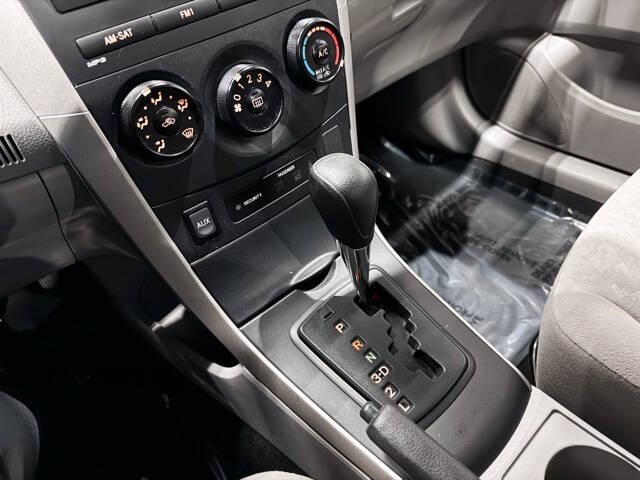 2009 Toyota Corolla LE