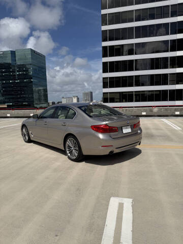 2018 BMW 5 Series 530i