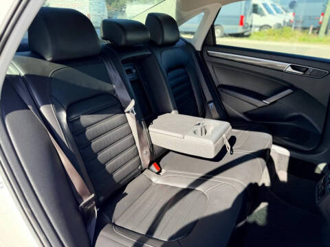 2016 Volkswagen Passat