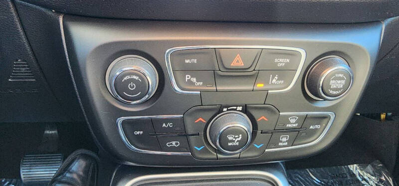 2020 Jeep Compass Sun and Safety Edition