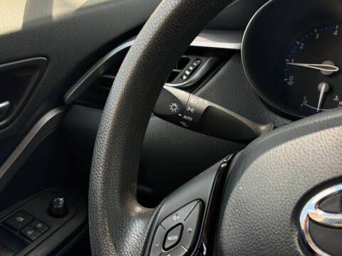 2021 Toyota C-HR XLE