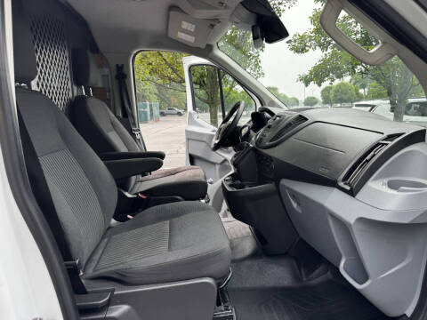 2018 Ford Transit 250