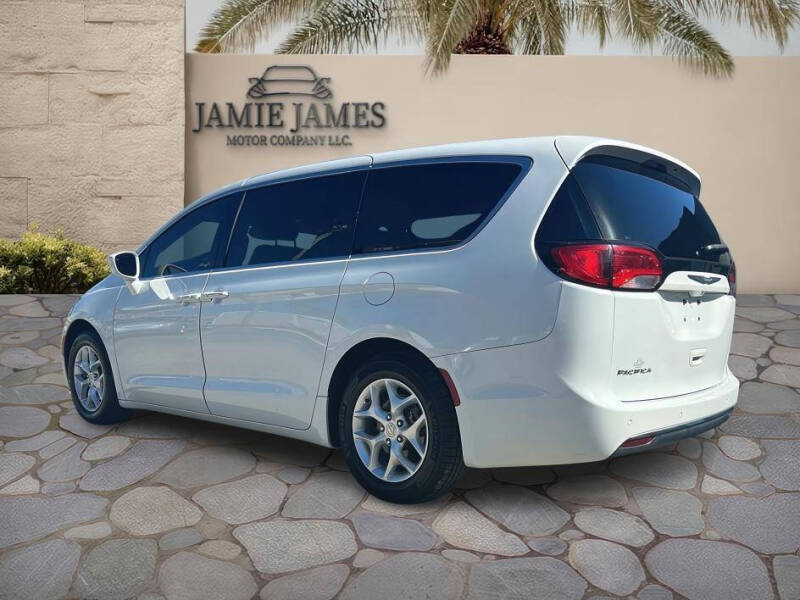2018 Chrysler Pacifica Touring Plus