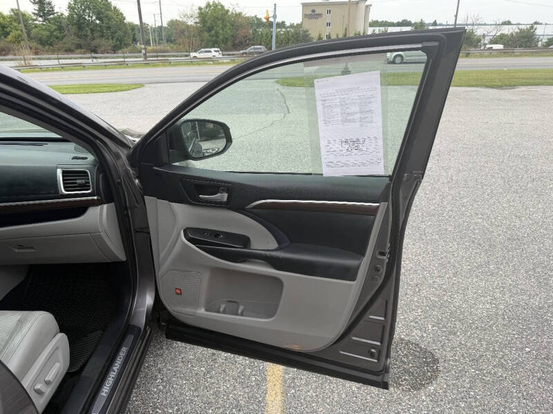 2015 Toyota Highlander Limited