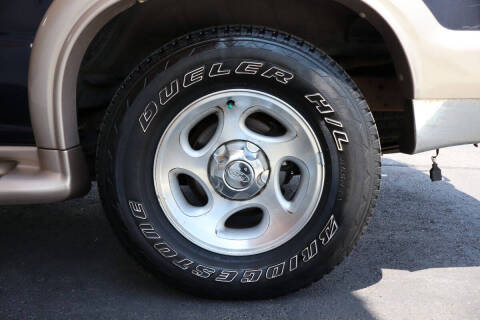 2000 Ford Explorer Eddie Bauer