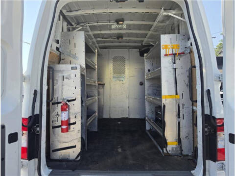 2017 Nissan NV