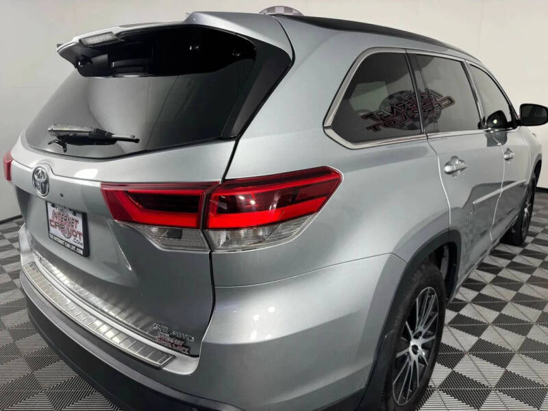 2017 Toyota Highlander