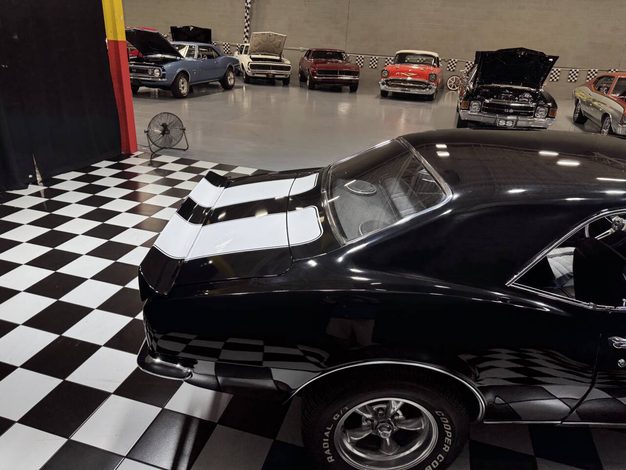 1967 Chevrolet Camaro 28