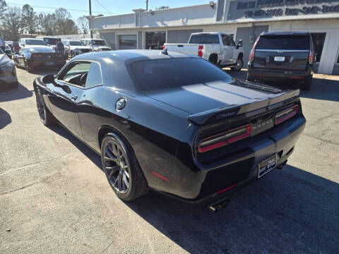 2015 Dodge Challenger SRT 392