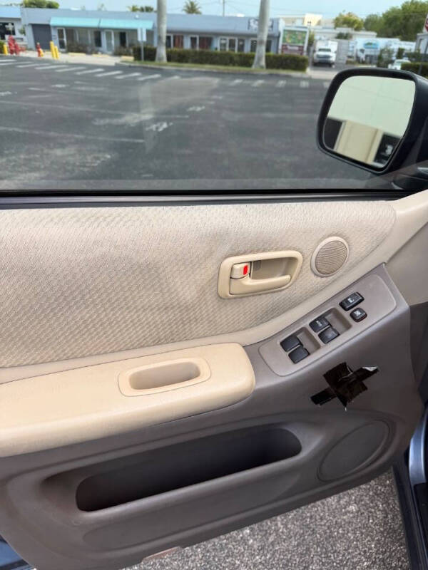 2004 Toyota Highlander