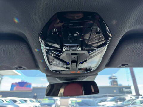 2023 BMW 7 Series 740i