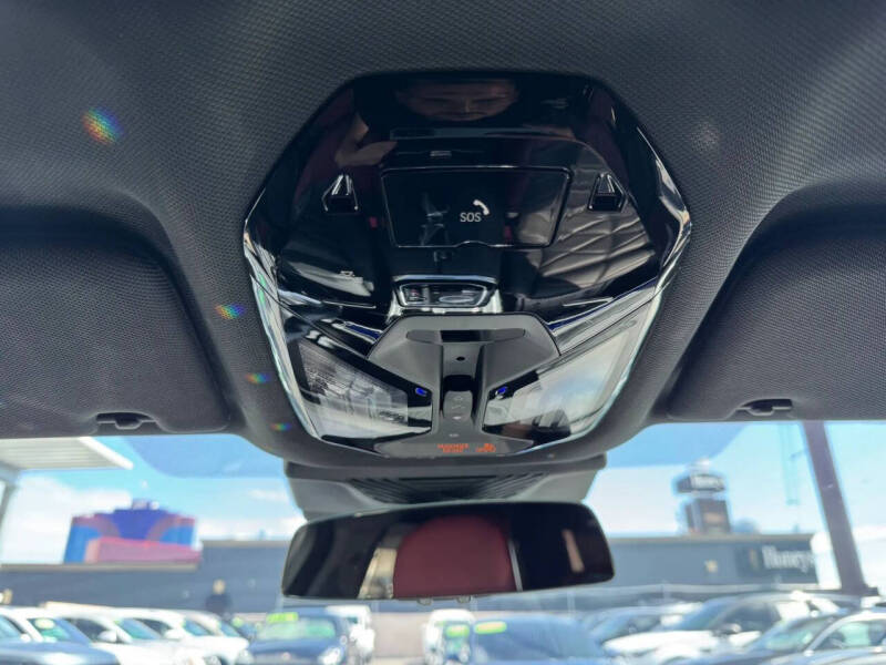 2023 BMW 7 Series 740i