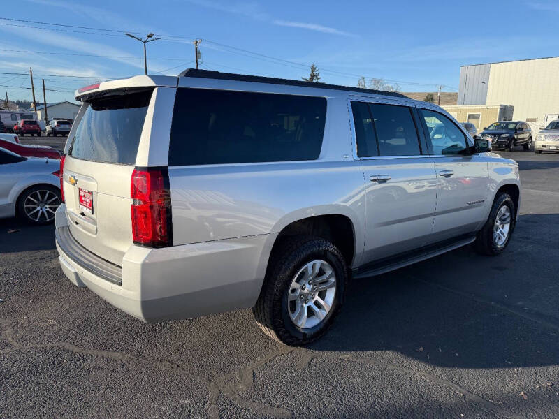2018 Chevrolet Suburban LT