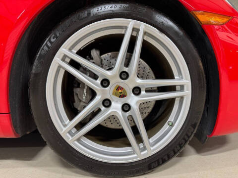 2018 Porsche 911 Carrera