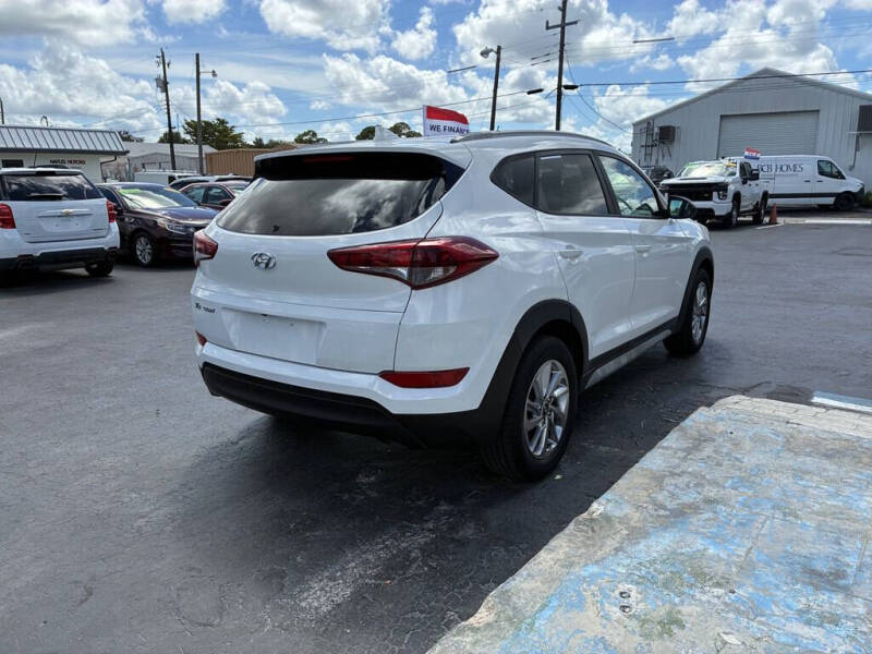 2018 Hyundai Tucson SE