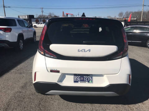 2024 Kia Soul LX