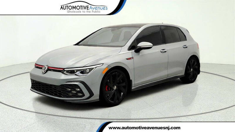 2022 Volkswagen Golf GTI SE