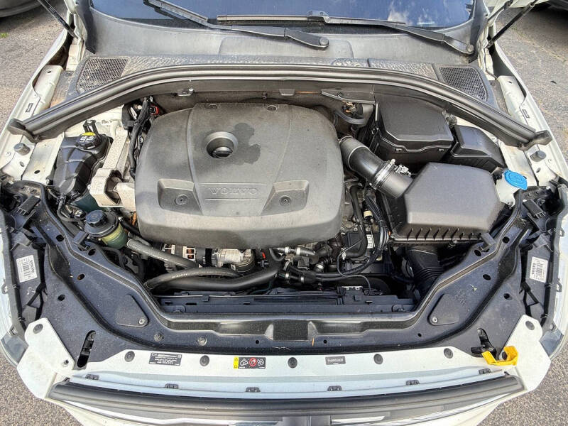 2016 Volvo XC60 T5 Drive-E Platinum