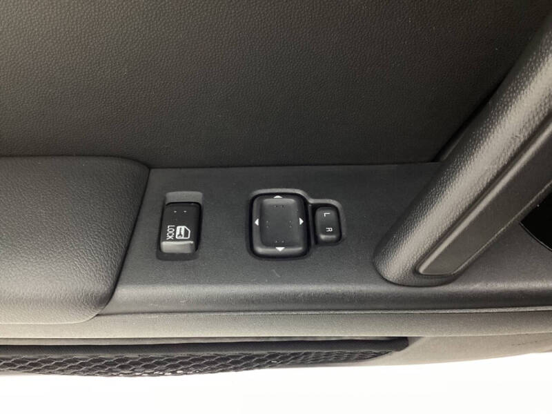 2015 Mazda MX-5 Miata Sport