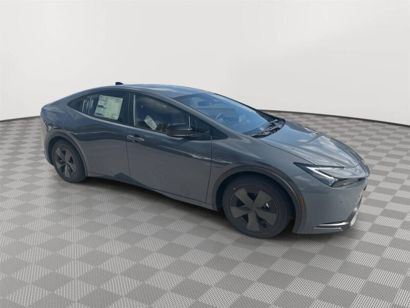 2026 Toyota Prius Plug-in Hybrid SE