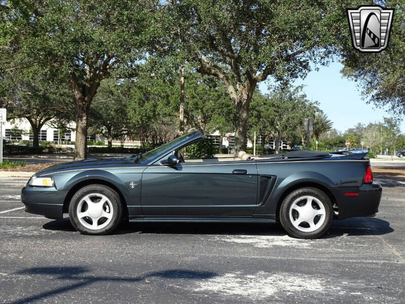 1999 Ford Mustang GT