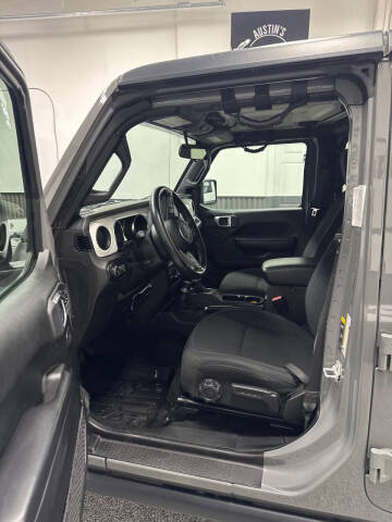 2021 Jeep Wrangler Unlimited Islander