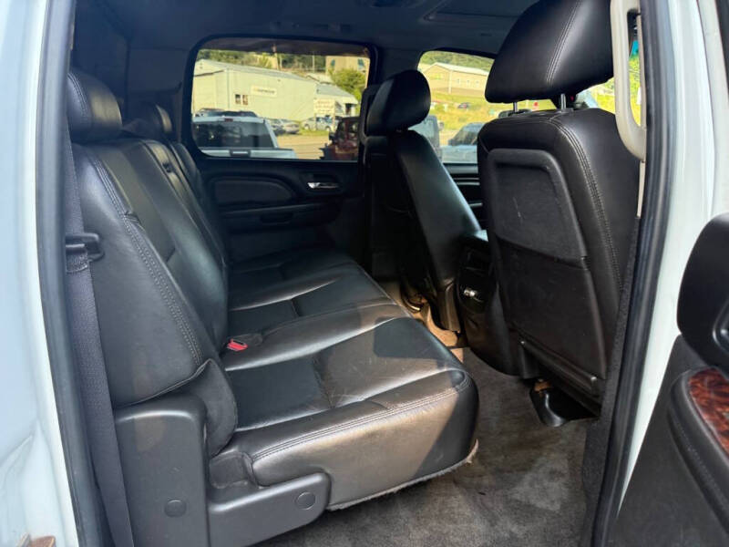 2011 GMC Sierra 2500HD Denali