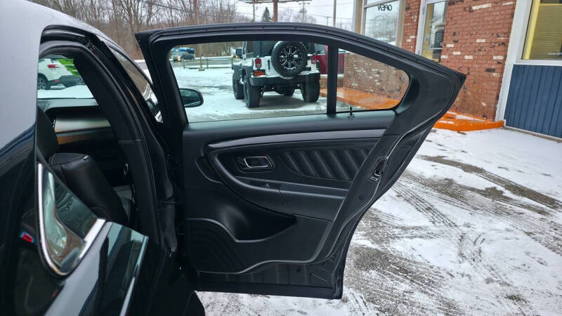 2015 Ford Taurus SHO