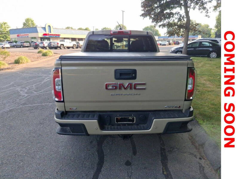 2022 GMC Canyon