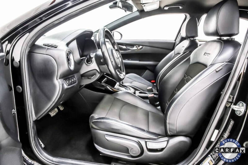 2021 Kia Forte GT Line