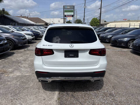 2021 Mercedes-Benz GLC GLC 300