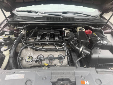 2011 Ford Taurus SEL