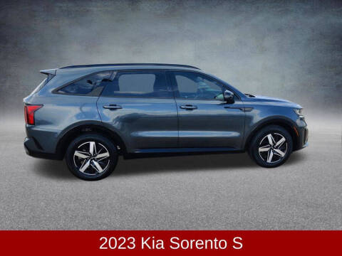2023 Kia Sorento S